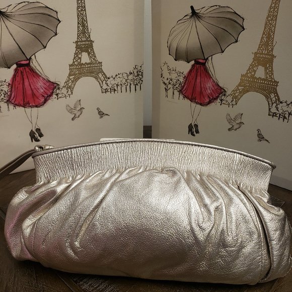 Banana Republic Pewter Metallic Wristlet/Clutch - Picture 2 of 4